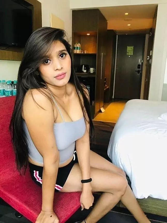 कॉल गर्ल्स सर्विस हिरबंध